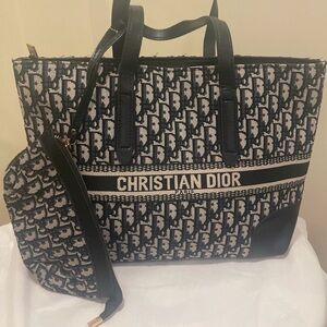 Black and White Tote Bag Set